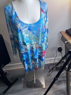 Ethyl Women’s Blue Layered Top XL